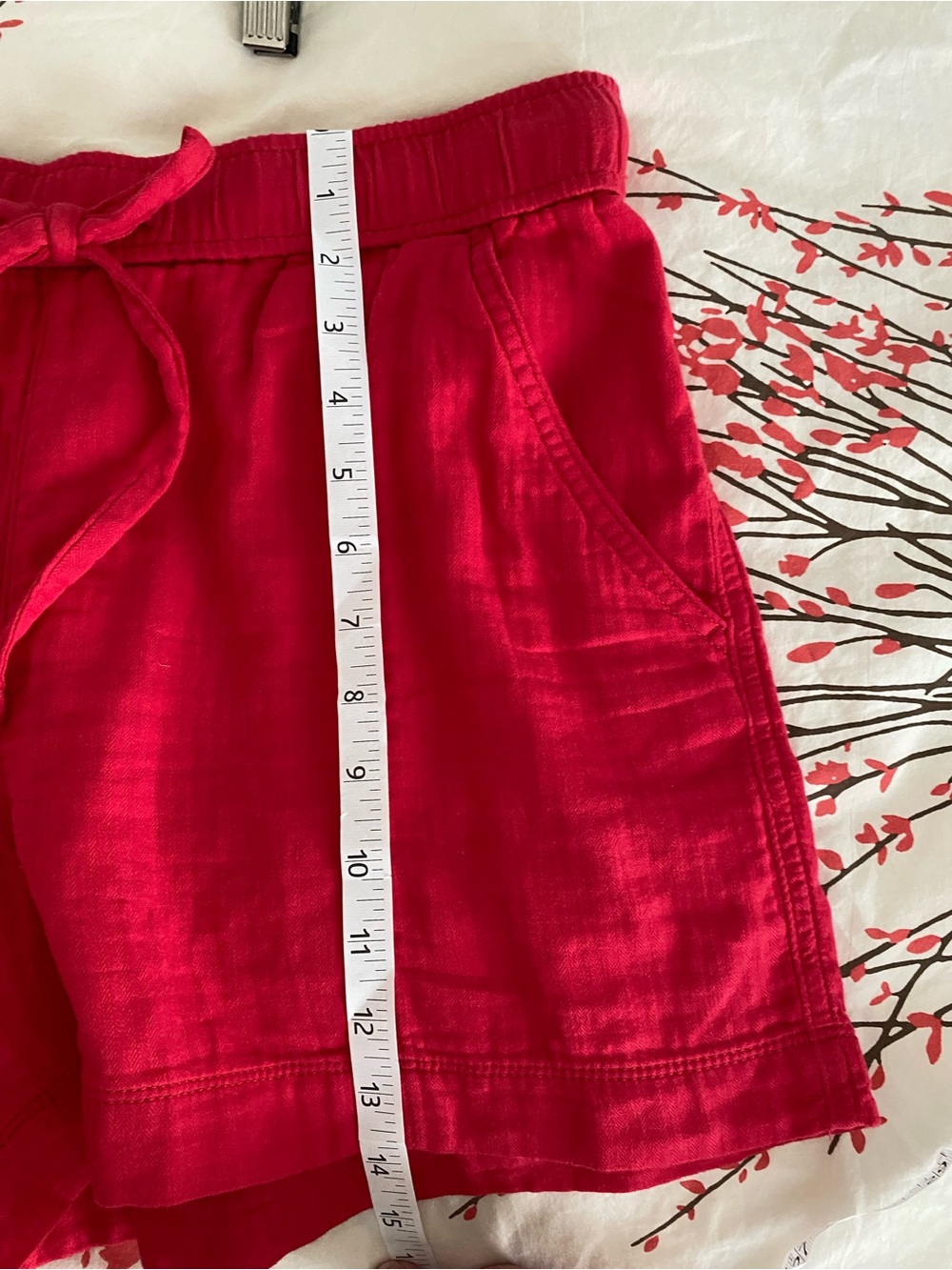 LOFT Red Women’s Drawstring Shorts Medium - Picture 4 of 6